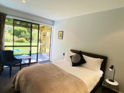 Lake Hayes Apartment | The Garden Studio - Queenstown
