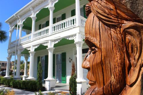 Galveston Bed & Breakfast | The George Manor