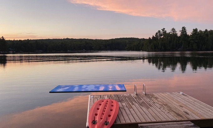 Gooderham Cottage | The Goodlodge- Summer Getaway