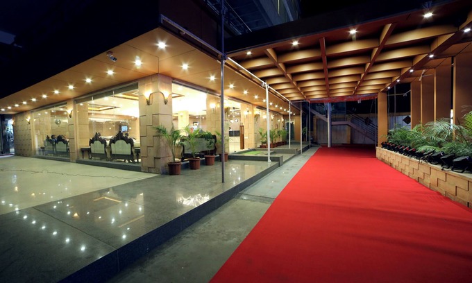 Ankleshwar Hotel | The gorbandh palace