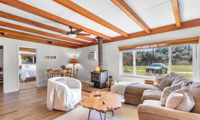 Fallbrook Cottage | The Gourd House Cottage at The Heritage Fallbrook