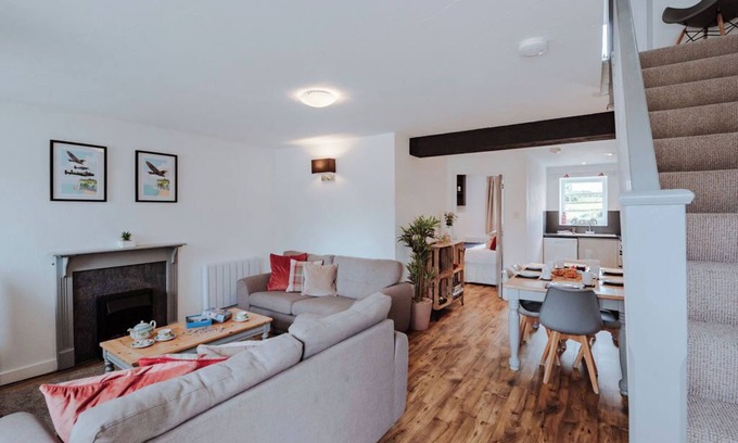 St Margaret's at Cliffe Cottage | The Granary - 3 Bedroom