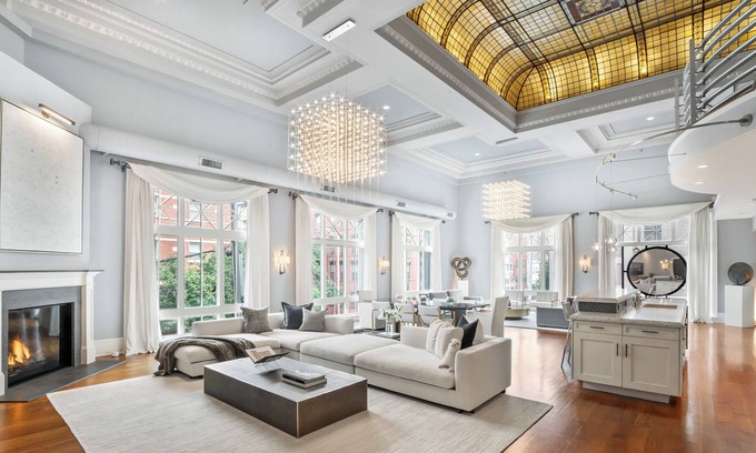Hoboken Apartment | The Grand Bank Loft - 1912 Bank meets modern Luxury - 9min Train to NYC