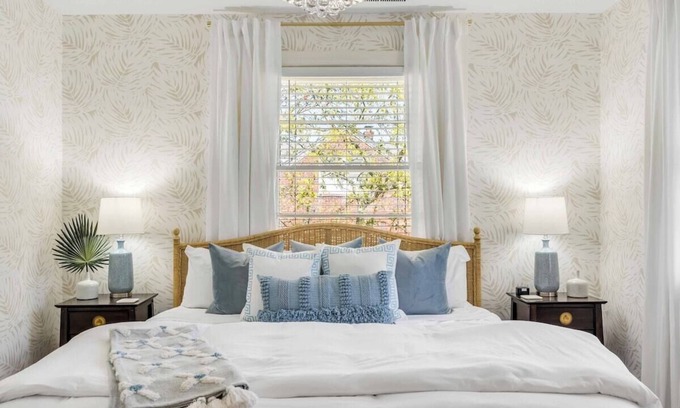Charleston House | The Grand Millennial in Downtown Charleston