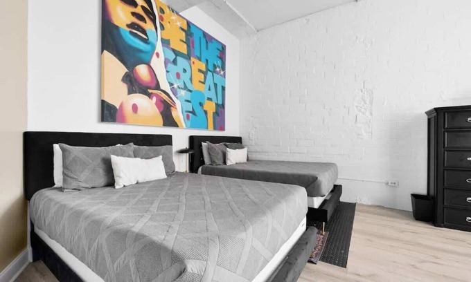 West Main Historic District Apartment | The Greatest (Downtown Louisville)