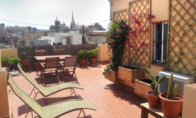 La Ribera Apartment | The Green Born penthouse: a terrace dream