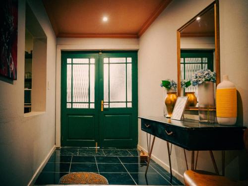 Greater Johannesburg Metropolitan Area Apartment | The Green Door Cottage