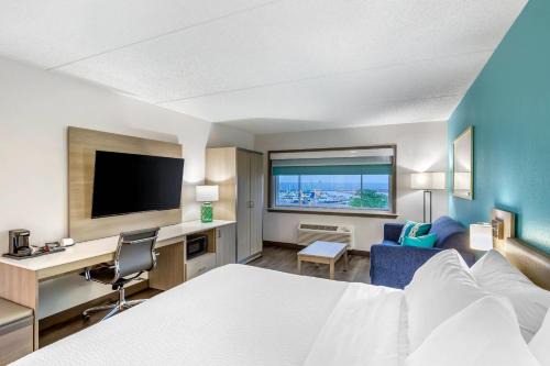 Port Washington Hotel | The Harborview on Lake Michigan, Ascend Hotel Collection