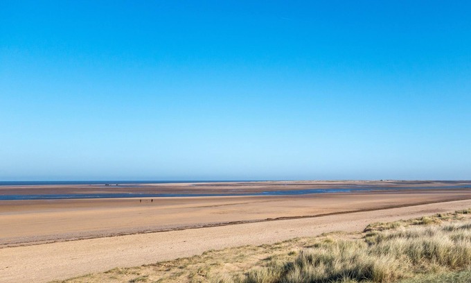 Titchwell House | The Hares, Brancaster, Norfolk