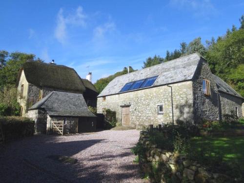 Newton Abbot House | The Hayloft