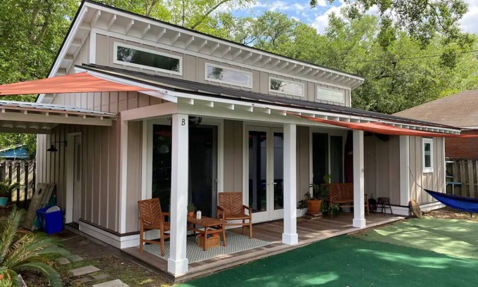 North Charleston Apartment | The Heart of Park Circle Clerestory Guest House Studio