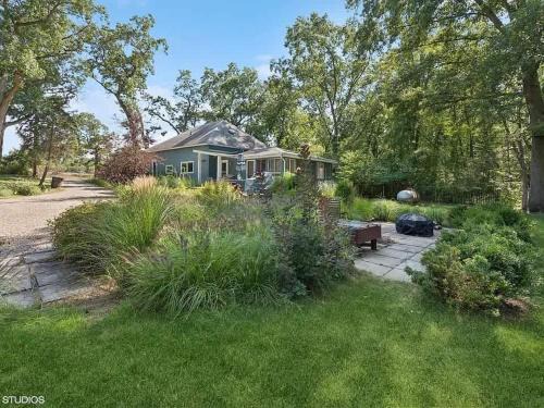 Grand Beach House | The Hideaway House - Private Peaceful Cozy