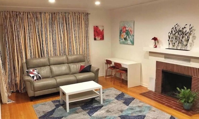 Altadena House | The Hideaway