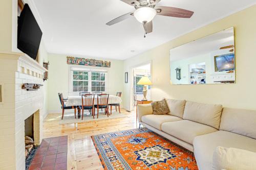 Folly Beach House | The Hideaway