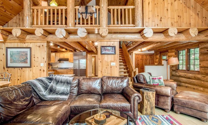 Land O Lakes House | The High Life