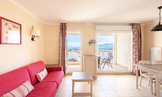 Pont Royal Apartment | The Hills of Pont Royal in Provence - maeva Home - 2 Room Apartment 4 People - Selection