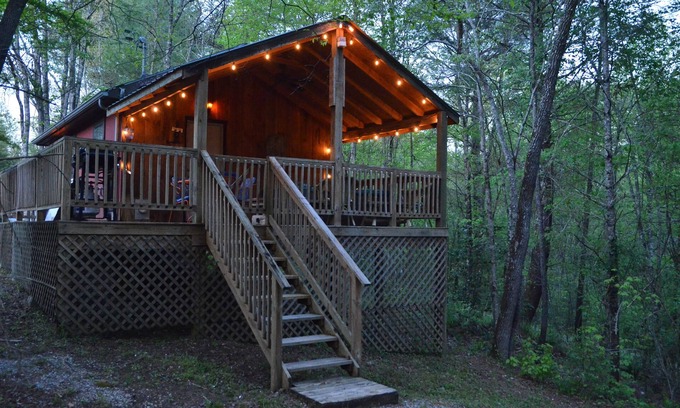 Reliance Cabin | The Hiwassee Cabin at Starr Mountain Retreat