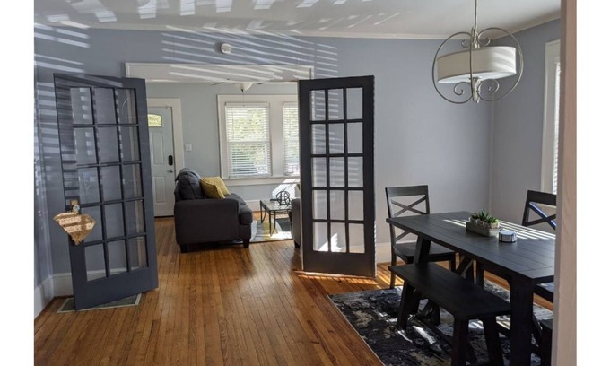 Slater House | The Hollies