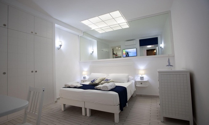 Tropea Apartment | The Holy Mary inside