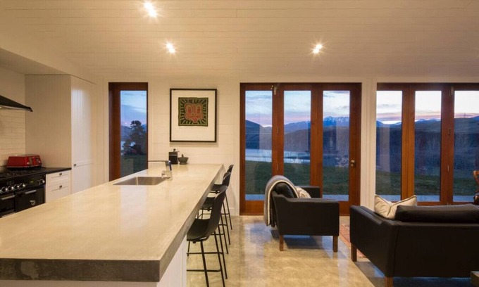 Lake Hayes Villa | The Homestead on Wilding, Lake Hayes