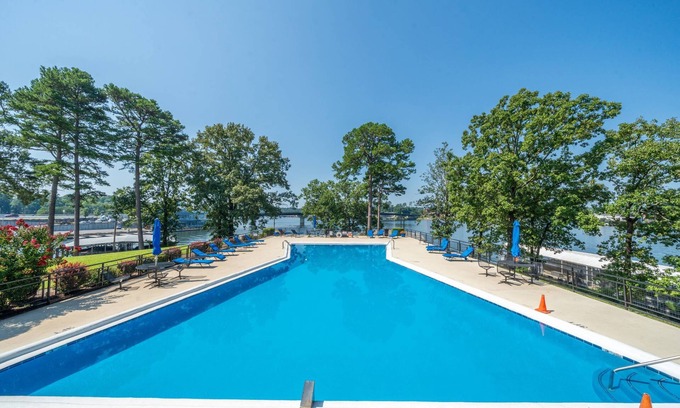Rockwell Condo | The Hot Spot - Updated Resort Amenities, Pool, Stunning Lake Views, Near Casino and Hot Springs Fun!