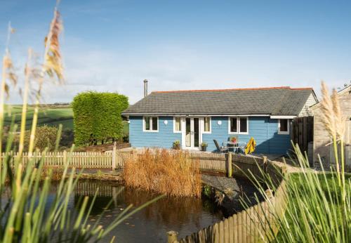 St Wenn House | The Hut