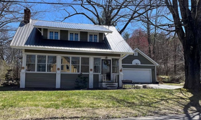 Bridgton House | The Hygge House-walk to town
