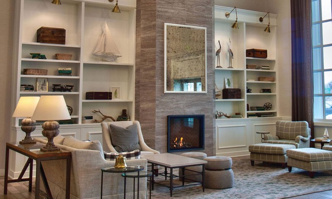 Pewaukee Hotel | The Ingleside Hotel