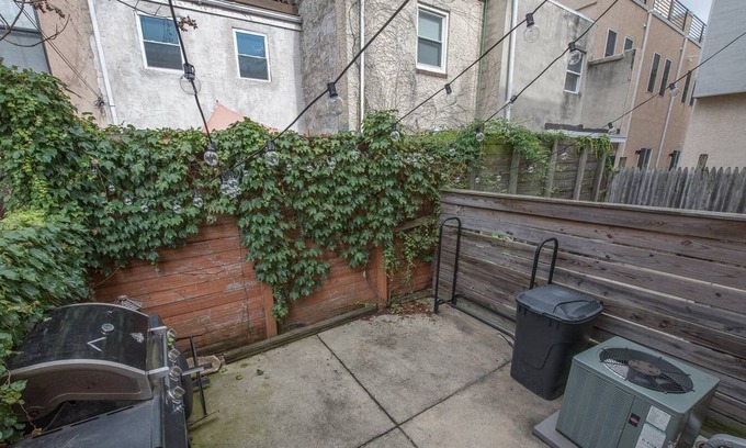 Queen Village House | THE ITALIAN MARKETER!! ADVENTUROUS Metro Area Queens Village Home!!