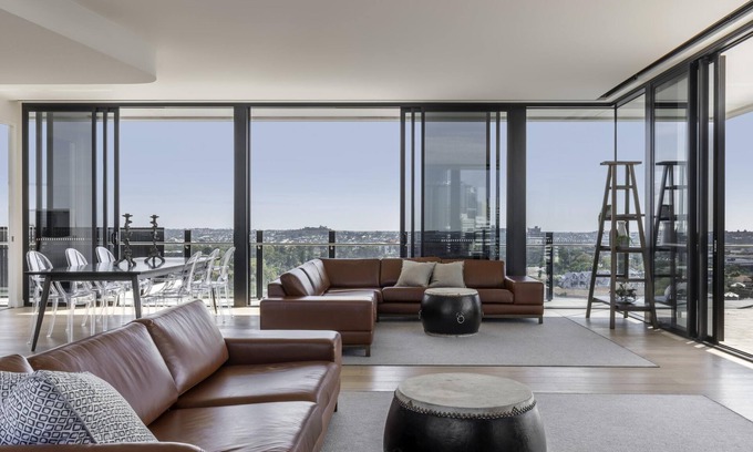 Spring Hill Hotel | The Johnson Brisbane - Art Series