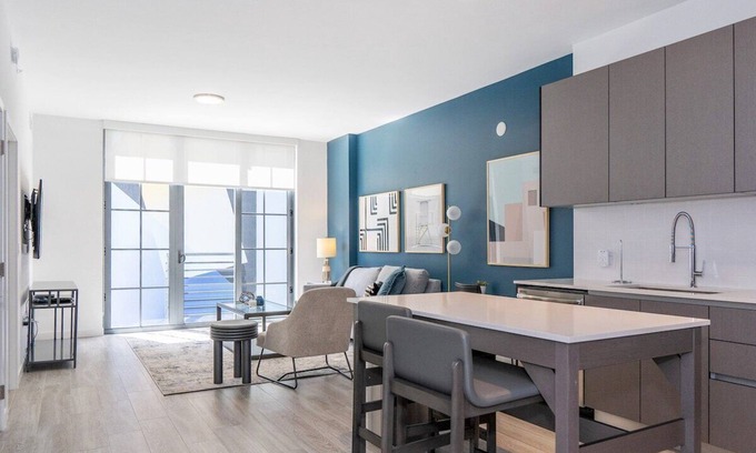 Wynwood Art District Apartment | The Juliet VII Vibe 8702