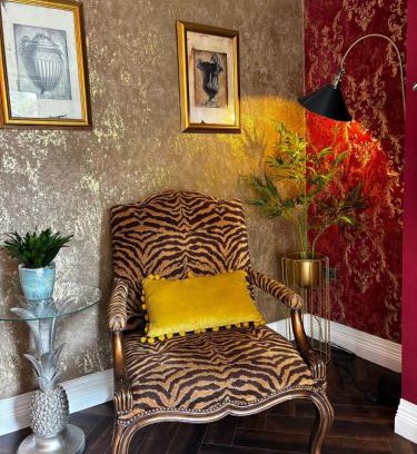 Harrogate City Centre Apartment | The Kensington, Victorian 1-bed