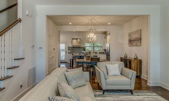 Salemtown House | The Keystone on 3rd - Walkable & Close to Downtown