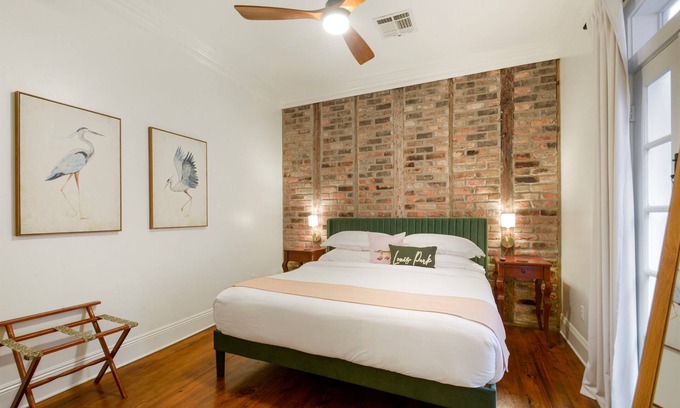 Treme Hotel | The King Oliver Guesthouse
