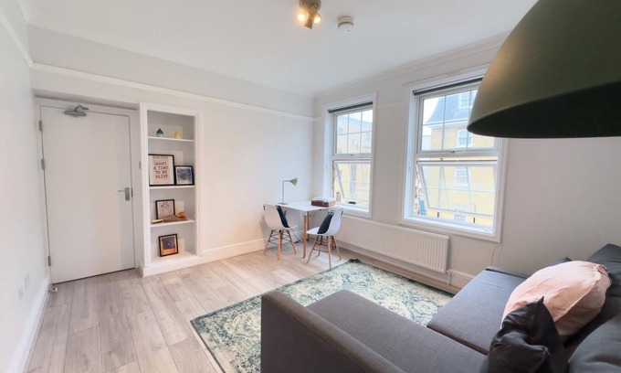 St. Pancras and Somers Town Apartment | The King's Cross Boutique Apartment!