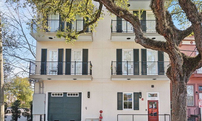 French Quarter Condo | The Lafitte Suite - French Quarter Views!
