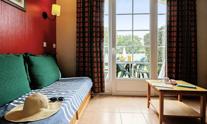 Monflanquin Apartment | The Lake residence - maeva Home - Selection 1 bedroom apartment (4 people)