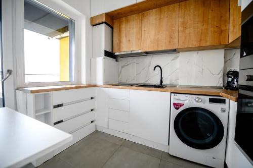 Militari Apartment | The Lake Spot