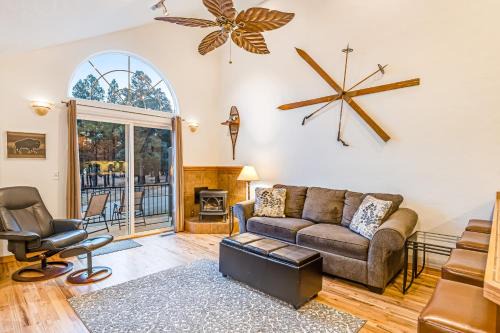 Pagosa Springs House | The Lakeview Escape