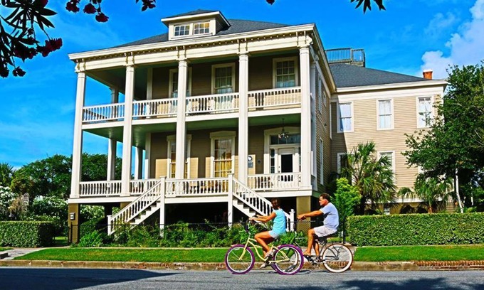 San Jacinto Bed & Breakfast | The Lasker Inn