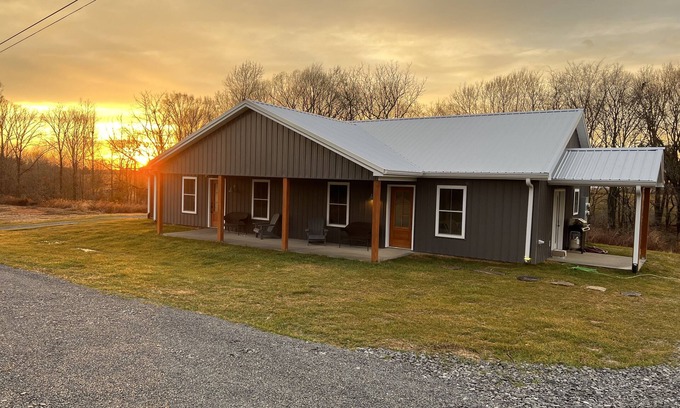 Cane Valley House | The Last Cast lake rental monthly discounts available