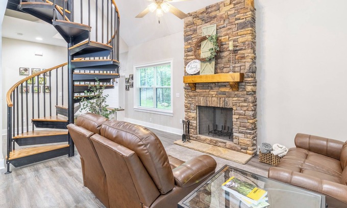Rising Fawn Cottage | The Laurels, Chattanooga/Lookout Mtn.