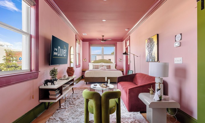 North Charleston Apartment | The Leo | In the Heart of Park Circle Main Strip