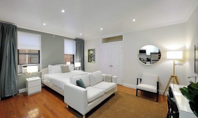 Midtown East Apartment | The Lexy II Vibe 8611
