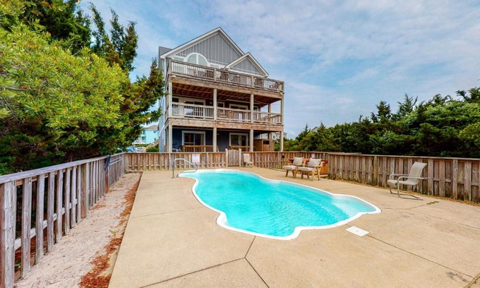 Farrow Shores House | The Lighthouse