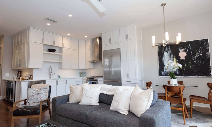 Oxford Condo | The Little Easy by Apex Short Term Stays