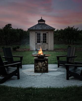 Niagara-on-the-Lake House | The Little White Haus