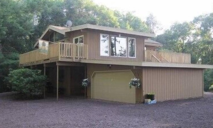 Stroudsburg Ski Chalet | The Lodge at Cherry Valley - a Place to Unwind and Reconnect