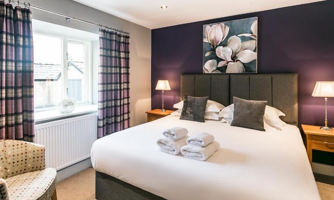 Kendal Hotel | The Lodge @ Carus Green