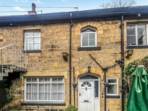 Keighley House | The Lodge